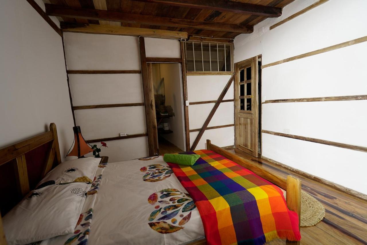 Hostal Olmito Canoa Exterior photo