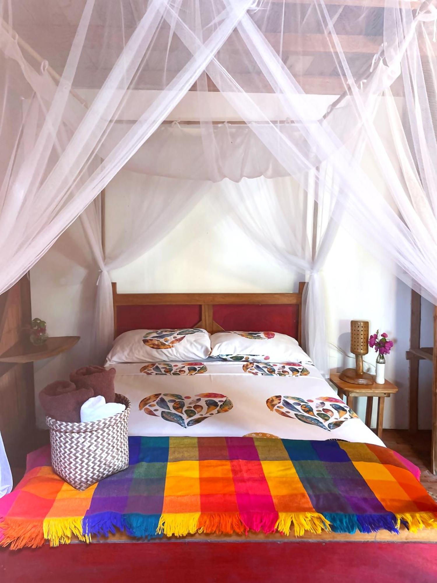 Hostal Olmito Canoa Exterior photo