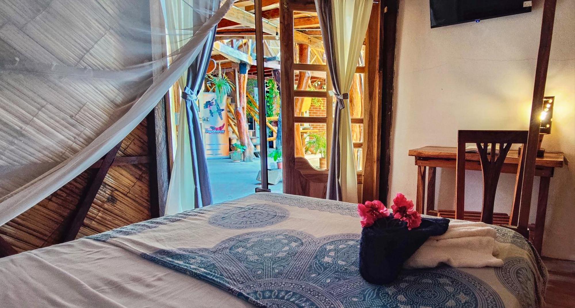 Hostal Olmito Canoa Exterior photo